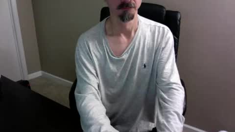 Snapshot of john757533 chatting on 11-23-25, 10:15 john757533 online show from 11-23-25, 10:15