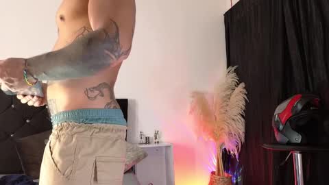 John  online show from 11-04-25, 11:09