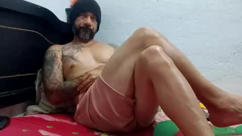   online show from 01-14-25, 04:04