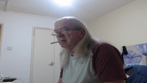 JOHN online show from 09-23-25, 02:14