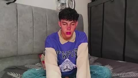 John Vichenso online show from 12-13-24, 07:32