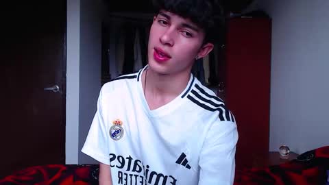 John Vichenso online show from 09-16-25, 07:15