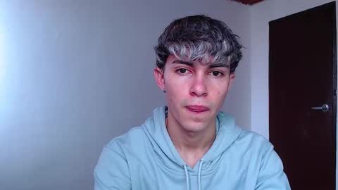 John Vichenso online show from 10-19-25, 04:51