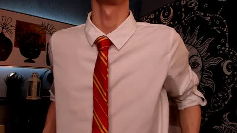 Snapshot of john_weasley chatting on 01-22-25, 08:49 John online show from 01-22-25, 08:49