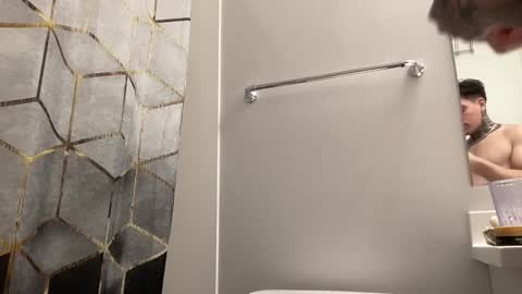 Snapshot of johnafterdark chatting on 02-10-25, 08:00 JAXX online show from 02-10-25, 08:00