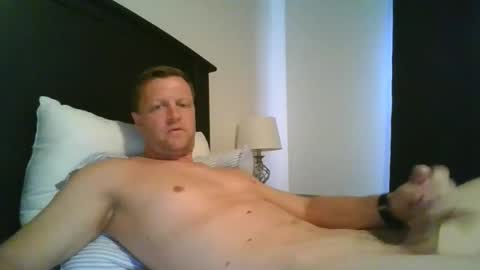 Snapshot of johnd101020 chatting on 03-24-26, 04:01 johnd101020 online show from 03-24-26, 04:01