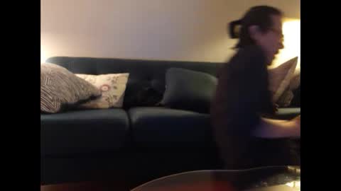 Johnee online show from 09-28-25, 10:31