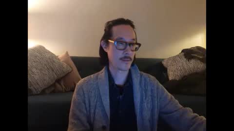 Johnee online show from 10-24-25, 08:22