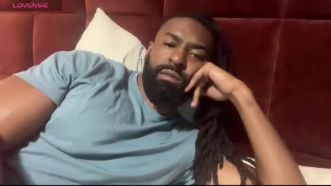 John Gabbana online show from 11-04-25, 11:09