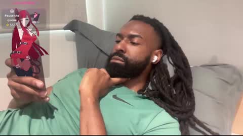 John Gabbana online show from 11-17-25, 10:04