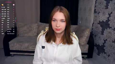 Snapshot of johnnietantum chatting on 10-19-25, 06:08 Rocio online show from 10-19-25, 06:08