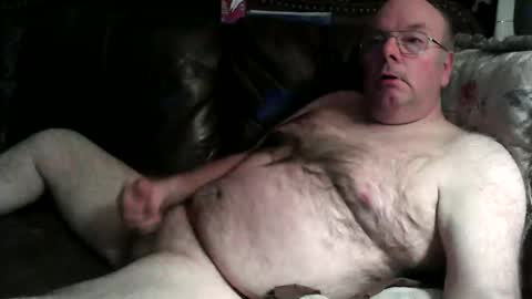 Snapshot of johnny61m chatting on 11-14-25, 04:11 Johnny online show from 11-14-25, 04:11