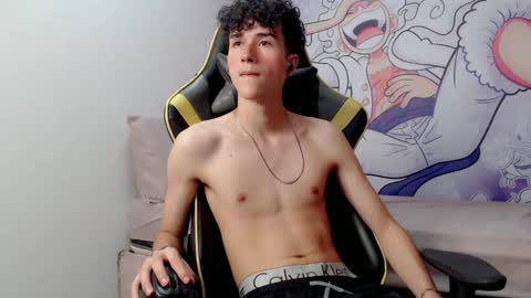 johnny_cagee online show from 01-06-25, 06:14