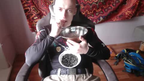 Johnny online show from 10-19-25, 11:00