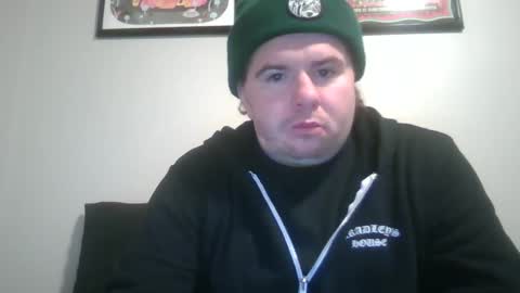 johnnyb1118 online show from 01-30-25, 06:56