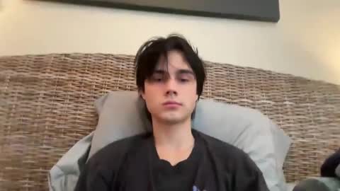 johnnybigd2005 online show from 02-02-25, 07:57