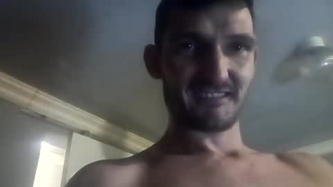 Snapshot of johnnybravo4919 chatting on 04-13-26, 11:43 johnnyBravvo online show from 04-13-26, 11:43