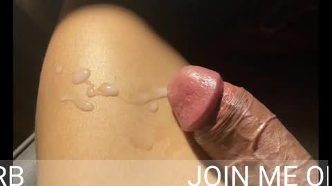 Snapshot of johnnyfun_xxx chatting on 01-04-25, 04:23 Johnnystrongarms online show from 01-04-25, 04:23