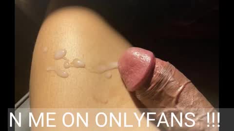 Snapshot of johnnyfun_xxx chatting on 01-15-25, 04:36 Johnnystrongarms online show from 01-15-25, 04:36