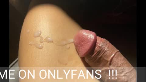 Snapshot of johnnyfun_xxx chatting on 01-27-25, 12:43 Johnnystrongarms online show from 01-27-25, 12:43