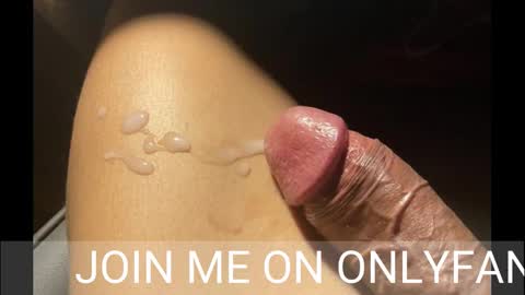 Snapshot of johnnyfun_xxx chatting on 02-17-25, 04:31 Johnnystrongarms online show from 02-17-25, 04:31