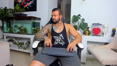 JOHNNY online show from 10-06-25, 11:24