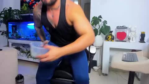 JOHNNY online show from 10-09-25, 12:41