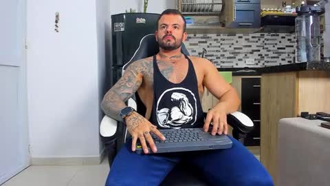 JOHNNY online show from 12-01-25, 12:15