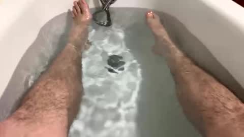 Snapshot of johnnywet20 chatting on 11-01-25, 04:42 throbbing cock online show from 11-01-25, 04:42