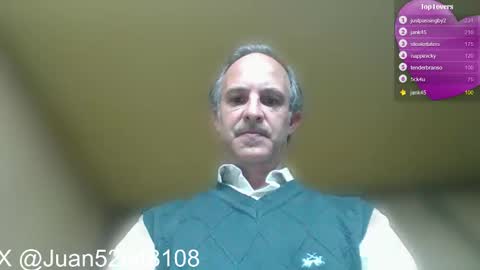 Snapshot of johnq_23 chatting on 12-27-24, 04:21 John online show from 12-27-24, 04:21