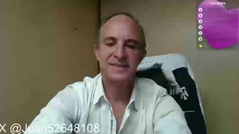 Snapshot of johnq_23 chatting on 09-23-25, 03:48 John online show from 09-23-25, 03:48