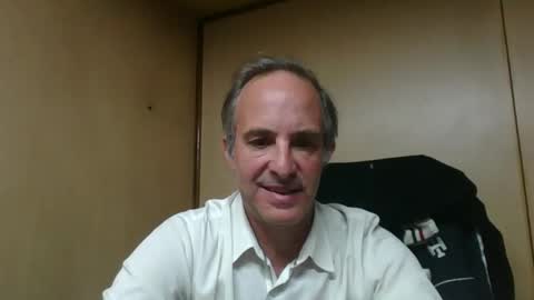 Snapshot of johnq_23 chatting on 09-26-25, 03:49 John online show from 09-26-25, 03:49