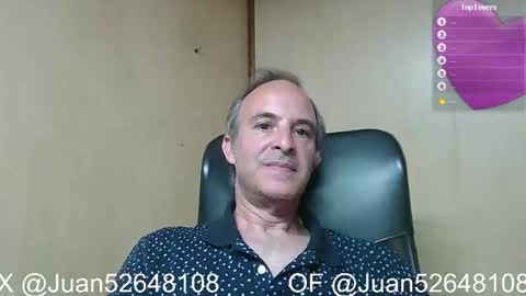 Snapshot of johnq_23 chatting on 10-03-25, 04:37 John online show from 10-03-25, 04:37