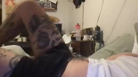 johntizzz online show from 12-22-25, 01:35