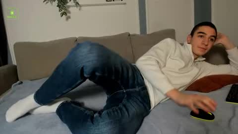 johny_travolta online show from 11-27-25, 12:51