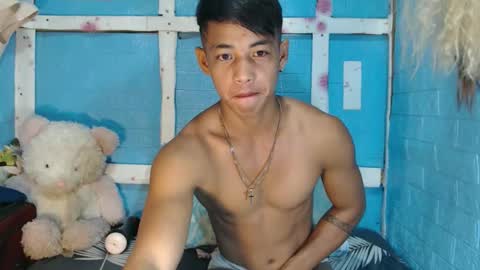 johnydestroyer online show from 10-22-25, 09:47