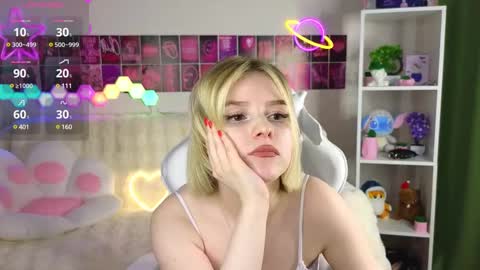 Paula online show from 02-22-25, 03:34