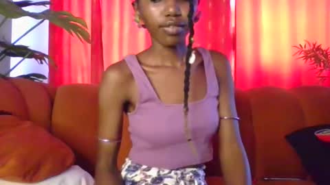 Snapshot of jolene_caramel chatting on 11-12-25, 12:16 jolene_caramel online show from 11-12-25, 12:16