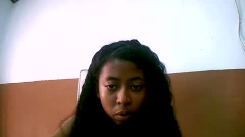 Snapshot of joliekah27 chatting on 02-05-25, 08:11 joliekah27 online show from 02-05-25, 08:11