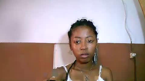 Snapshot of joliekah27 chatting on 02-16-25, 09:26 joliekah27 online show from 02-16-25, 09:26