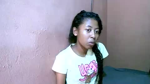 Snapshot of joliekah27 chatting on 02-25-25, 09:20 joliekah27 online show from 02-25-25, 09:20