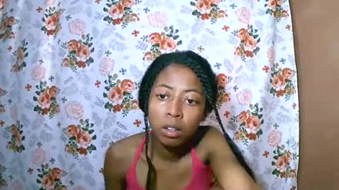 Snapshot of joliekah27 chatting on 03-12-25, 09:44 joliekah27 online show from 03-12-25, 09:44