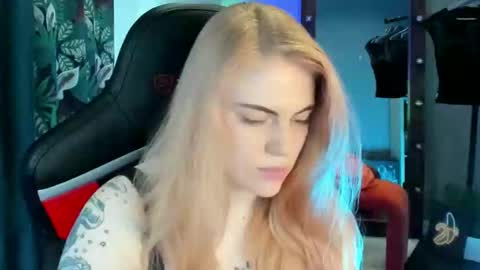 Jolly online show from 01-10-25, 09:23