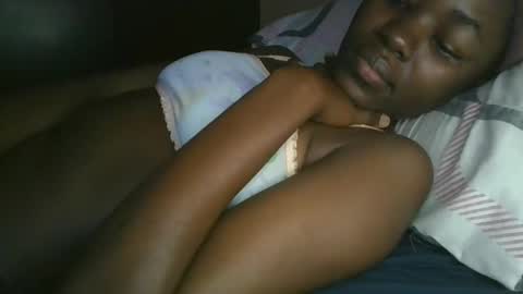 jollynabeb online show from 12-21-25, 07:59