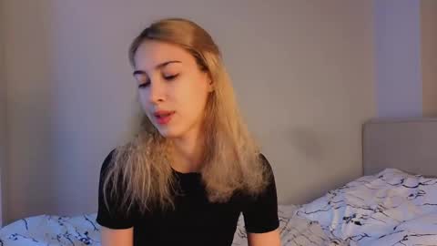 Viola online show from 11-20-25, 11:21