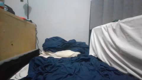 jona1234514 online show from 09-30-25, 10:37