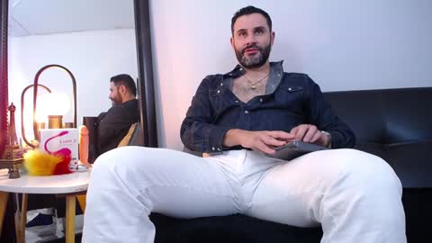  JONAS BEARD  online show from 01-04-25, 11:06