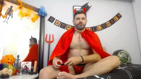  JONAS BEARD  online show from 10-31-25, 02:07