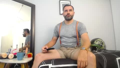  JONAS BEARD  online show from 11-05-25, 03:45