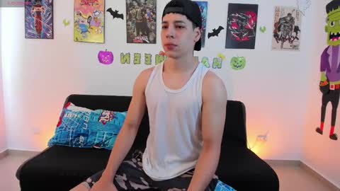 Snapshot of jonathanjoestar_ chatting on 11-04-25, 02:05 Instagram jonathanfit14 online show from 11-04-25, 02:05